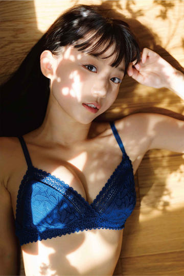 日韩福利片午夜免费观着你